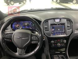 کرایسلەر 300